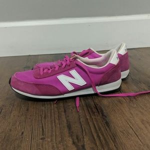 Hot pink New Balance trainers